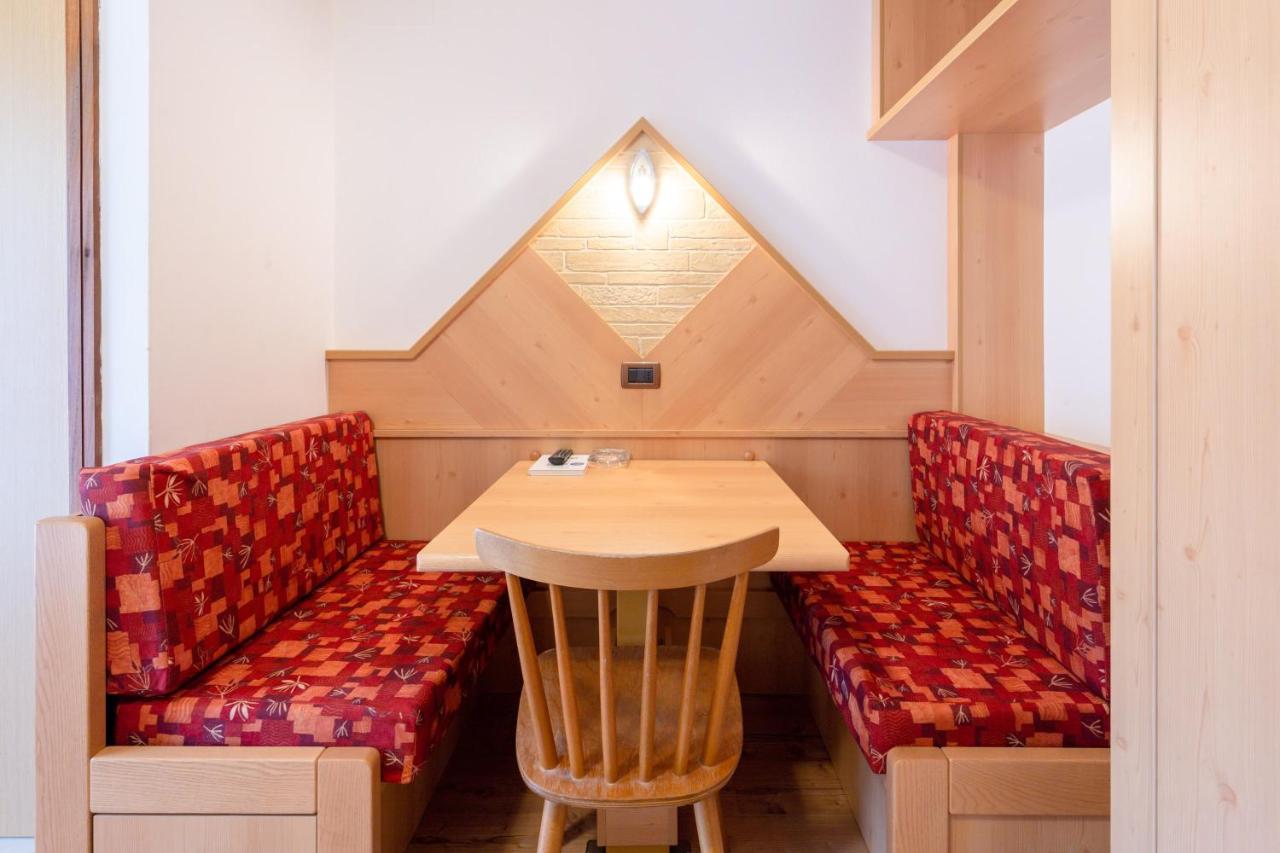 Berg Hotel Latemar Spitze Виго ди Фаса Екстериор снимка