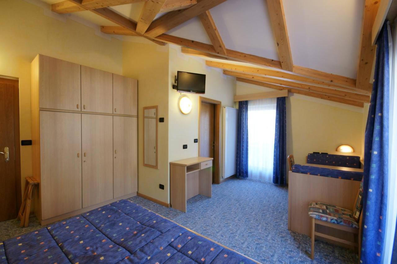 Berg Hotel Latemar Spitze Виго ди Фаса Екстериор снимка