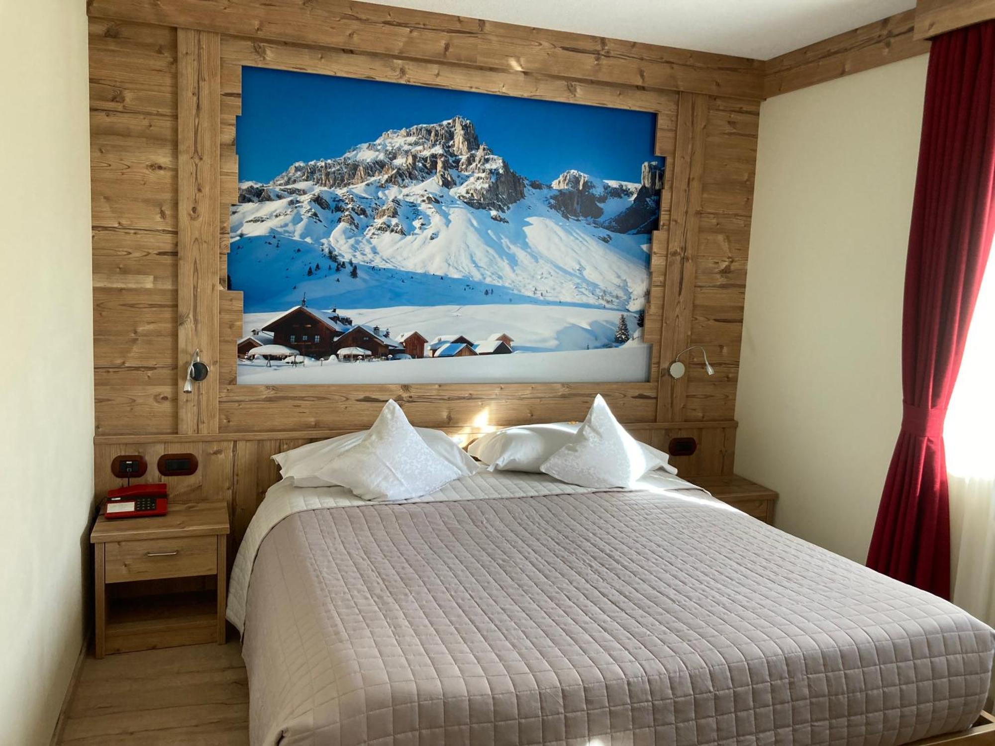 Berg Hotel Latemar Spitze Виго ди Фаса Екстериор снимка